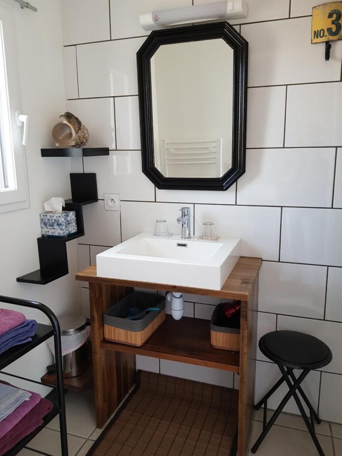 Er Zal Apartment Locmiquelic Bagian luar foto